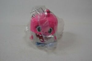מאמאדו - כל מה שאמא צריכה בובות פרווה  New Pinkfong Cube Shark Official Doll WowWee Plush English Song Mommy Shark