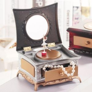 מאמאדו - כל מה שאמא צריכה טיפוח ילדות Classical Rotating Girl Music Box Jewelry Storage Box & Makeup Mirror Kids Decorations